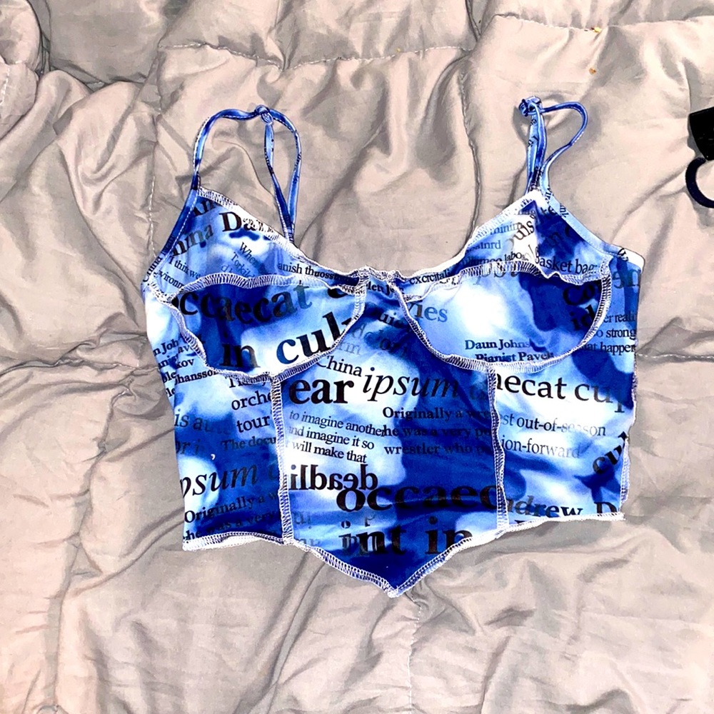 Little blue top 💙 - Picture 1 of 2